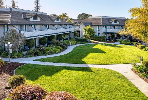 Seacliff Inn Aptos image 8